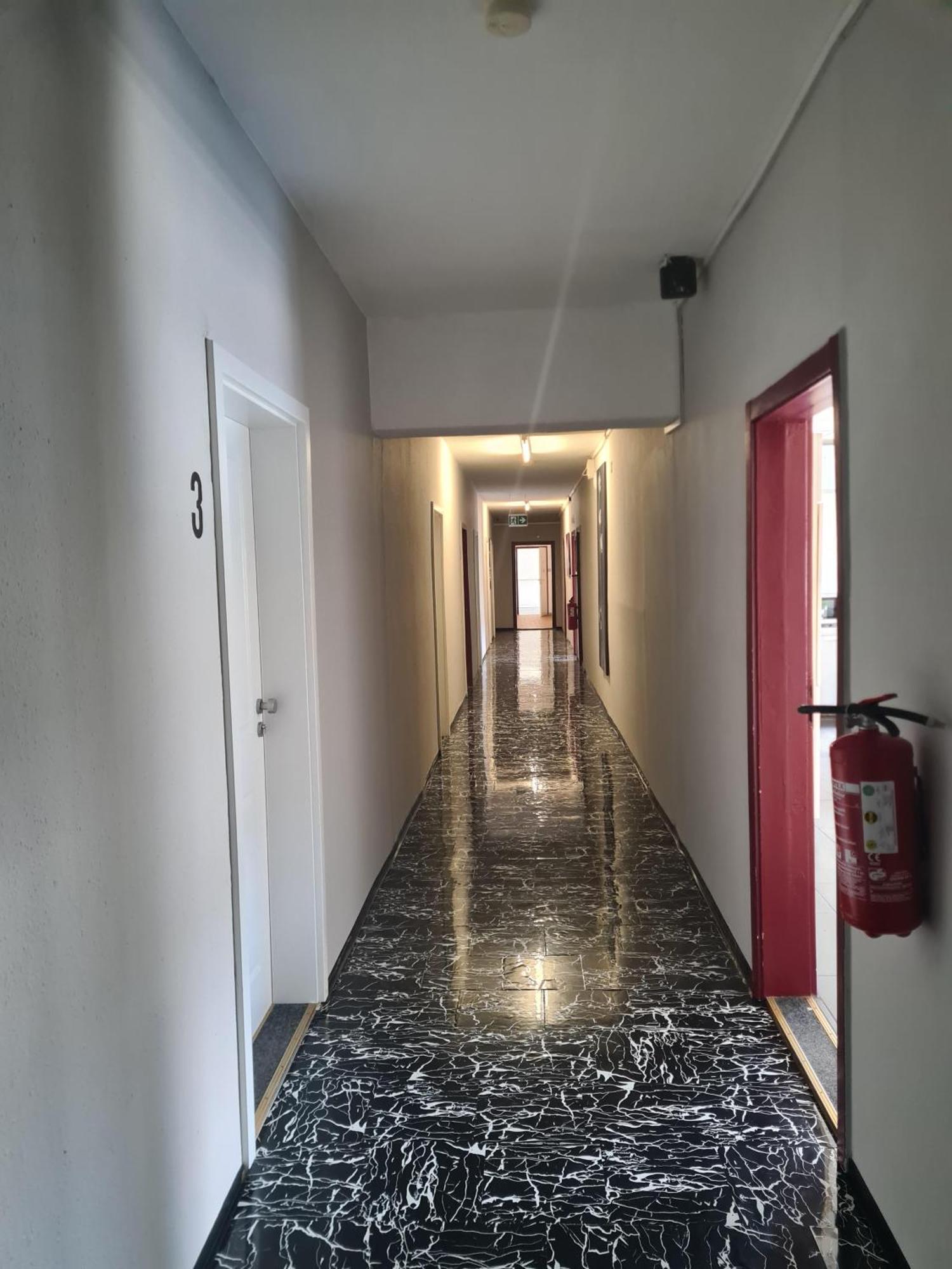 M&R Motel Rostock Bagian luar foto